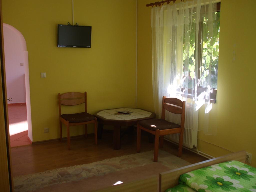 Pensiunea Mimi Medias Room photo